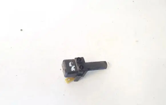 Ford Fiesta Brake pedal sensor switch d01ec 82gb-13480-aa