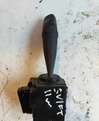 Suzuki Swift II Wiper control stalk
