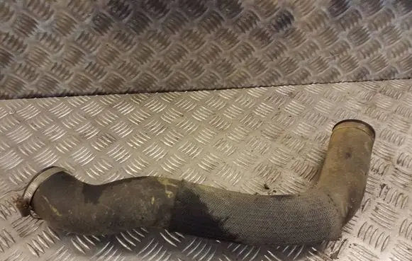 Mazda CX-7 Intercooler hose/pipe