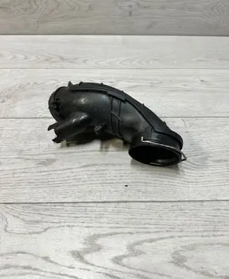 BMW 7 F01 F02 F03 F04 Air intake duct part 7807493 58650910 780007803