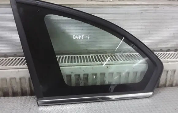 Chevrolet Captiva Rear side window 43R0000837