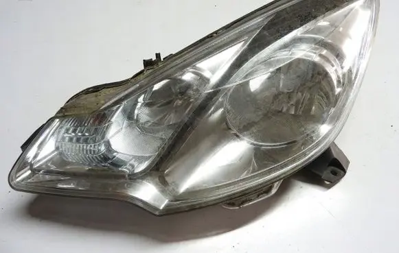 Citroen DS3 Headlight/headlamp 9677038380
