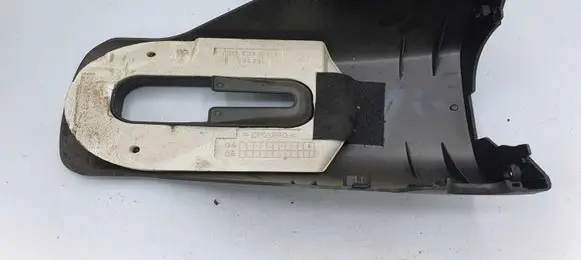 Toyota Corolla Verso E121 Steering wheel column trim 45240F010