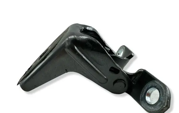 Nissan Juke II F16 Front door lower hinge 