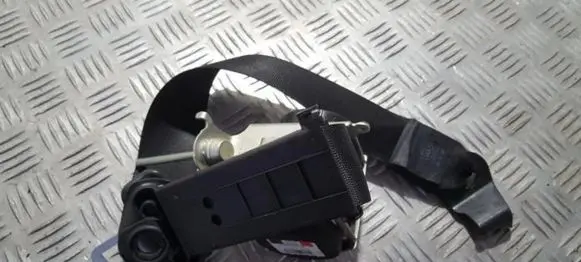 Opel Zafira B Front seatbelt 131242304 13241061