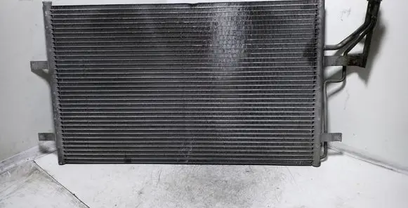 A/C cooling radiator (condenser)
