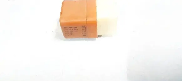 Nissan Almera N16 Other relay 2523079964