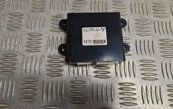 Citroen C4 Aircross Other control units/modules 8637B146