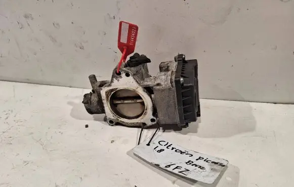 Citroen C8 Throttle body valve 9652682880