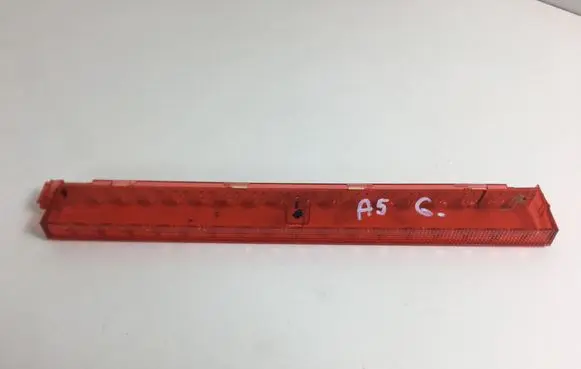 Audi A5 8T 8F Third/center stoplight 0339300OL3