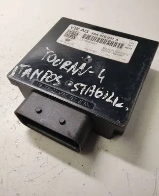 Volkswagen Touran I Voltage converter/converter module 8ES01045220 0352892581 3AA919041A