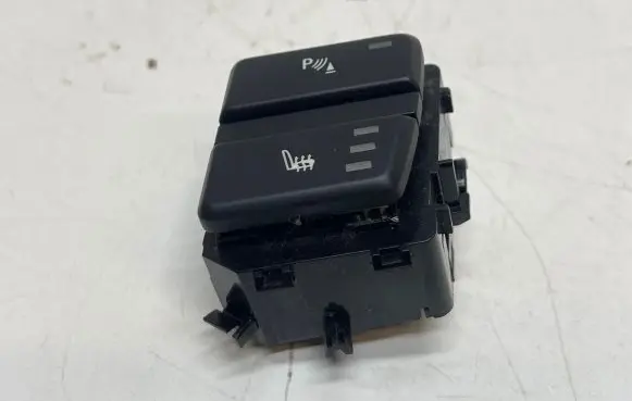 BMW 5 E60 E61 Seat heating switch 915907702 502299
