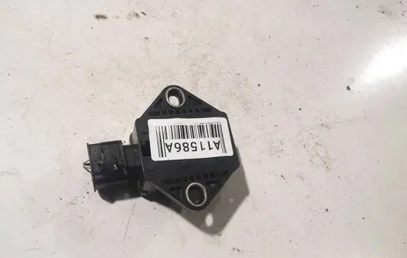 Toyota Avensis T250 ESP acceleration yaw rate sensor 0265005273