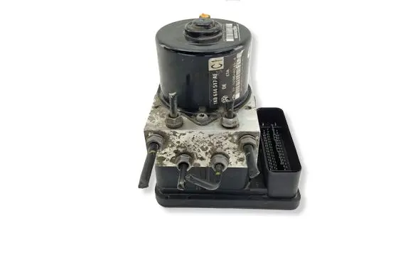 Skoda Octavia Mk2 (1Z) ABS Pump 1K0907379AC 1K0614517AE