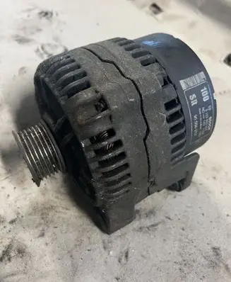 Opel Frontera B Generator/alternator 0123500008 90506202