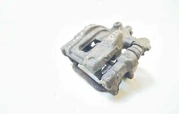 Honda CR-V Rear brake caliper Y04282