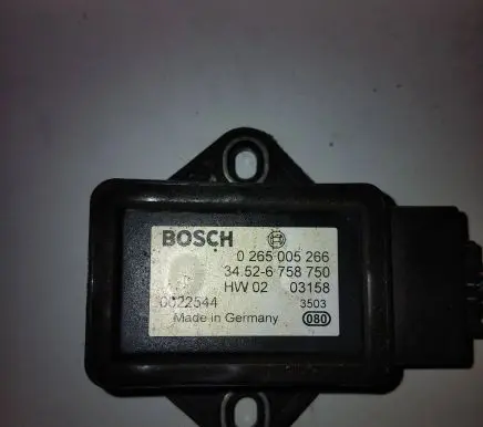 BMW 5 E60 E61 ESP acceleration yaw rate sensor 34526758750 0022544 0265005266