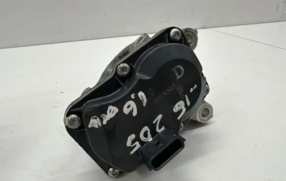 Mercedes-Benz C W205 Electric throttle body valve 147100789P