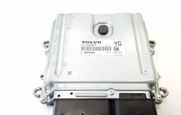 Volvo XC60 Engine control unit/module 31336983 0281018414
