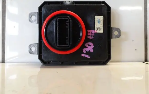 Hyundai i30 LED ballast control module G4921-91000