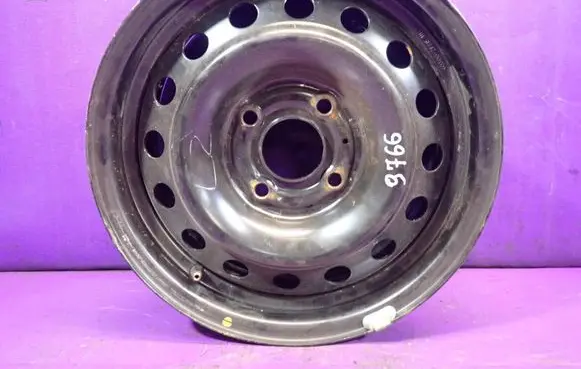 Nissan Almera Tino R15 steel rim 403002F815