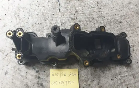 Audi Q7 4L Intake manifold 059129712P