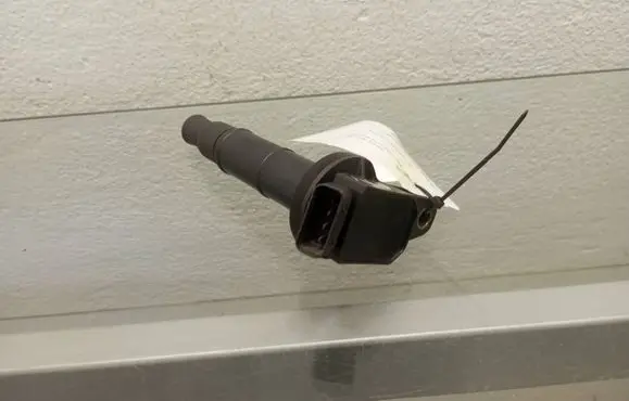 Toyota RAV 4 (XA20) High voltage ignition coil 9091902244
