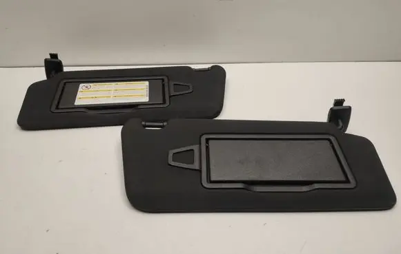 Sun visor