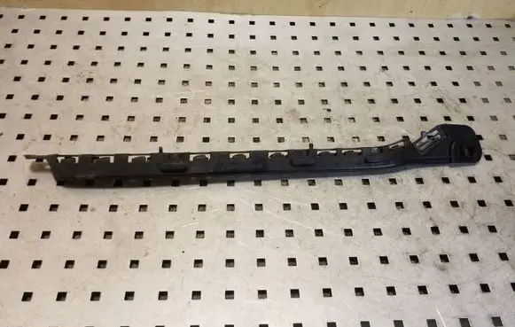 Mercedes-Benz E W212 Bumper support mounting bracket corner A2128850242