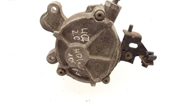Peugeot 407 Vacuum pump