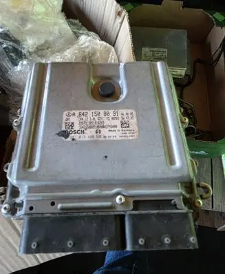 Mercedes-Benz CLS C219 Engine control unit/module A6421508091