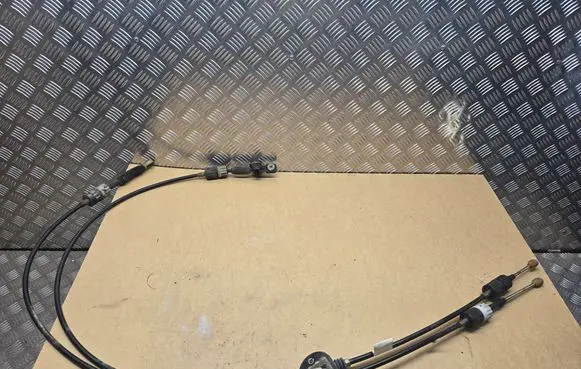 Ford Focus Handbrake/parking brake wiring cable 