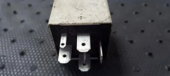 Renault Laguna I Other relay 7700822929 72WR011
