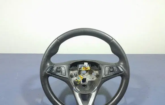 Opel Insignia A Steering wheel 39096088