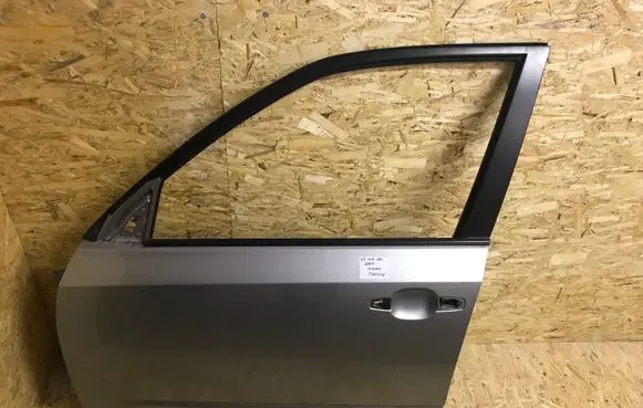 Subaru Forester SH Front door