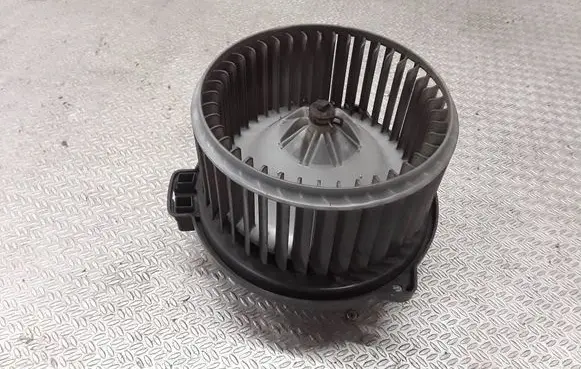 Toyota Avensis T250 Heater fan/blower 0130101601 MF0160700610