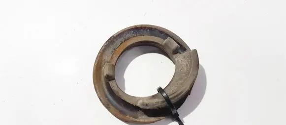 Toyota Avensis T270 Front coil spring rubber mount 4825705020 48257-05020
