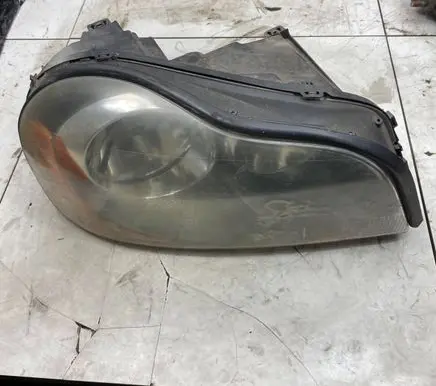 Volvo XC90 Headlight/headlamp 30784152 89901336