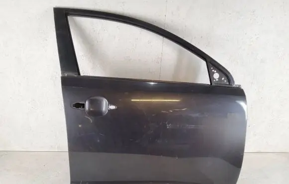 KIA Sportage Front door 760043W011