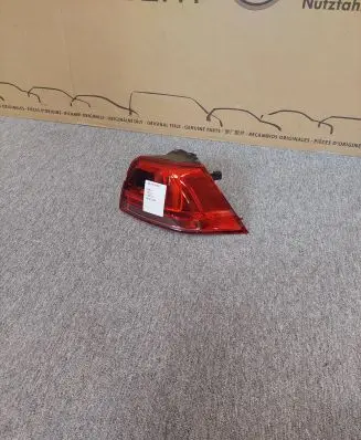 Volkswagen Golf VII Rear/tail lights 5G0945096N