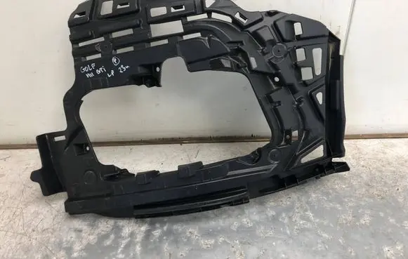 Volkswagen Golf VIII Front bumper mounting bracket 5H0807723FBILI 5H0807723F