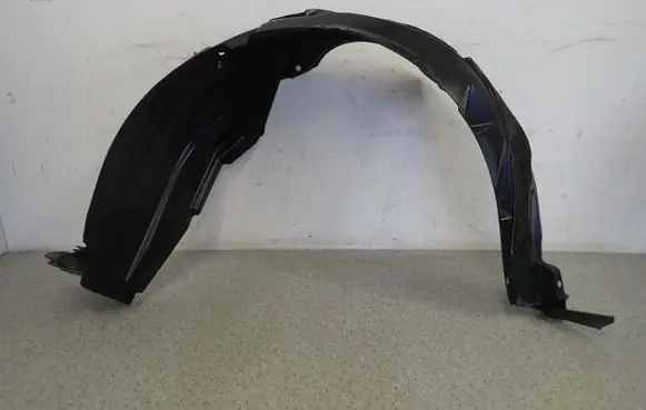 Toyota Yaris Front arch 