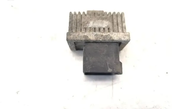 Renault Laguna II Glow plug pre-heat relay 7700115078