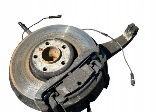 BMW 5 GT F07 Front wheel hub spindle knuckle ZWLP