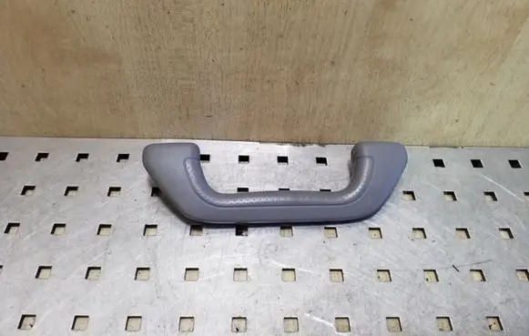 Honda CR-V Front interior roof grab handle