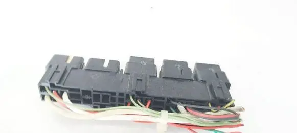 Subaru Legacy Fuse box set 1567001020