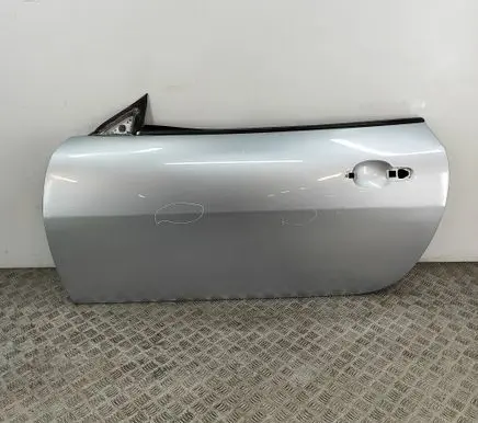 Door (2 Door Coupe)