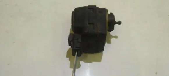 Citroen Xsara Picasso Headlight level adjustment motor 