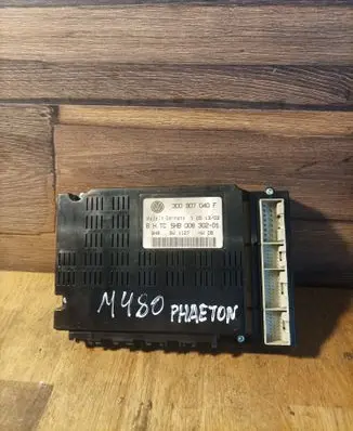 Volkswagen Phaeton Climate control unit