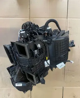 Renault Master III Interior heater climate box assembly 272702687R
